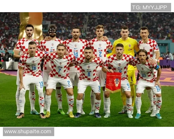 克罗地亚足球明星的辉煌历程与精彩瞬间全景展示