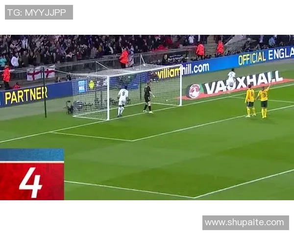 凤仙足球明星的崛起与成就揭秘，谁是当今最耀眼的球场之星